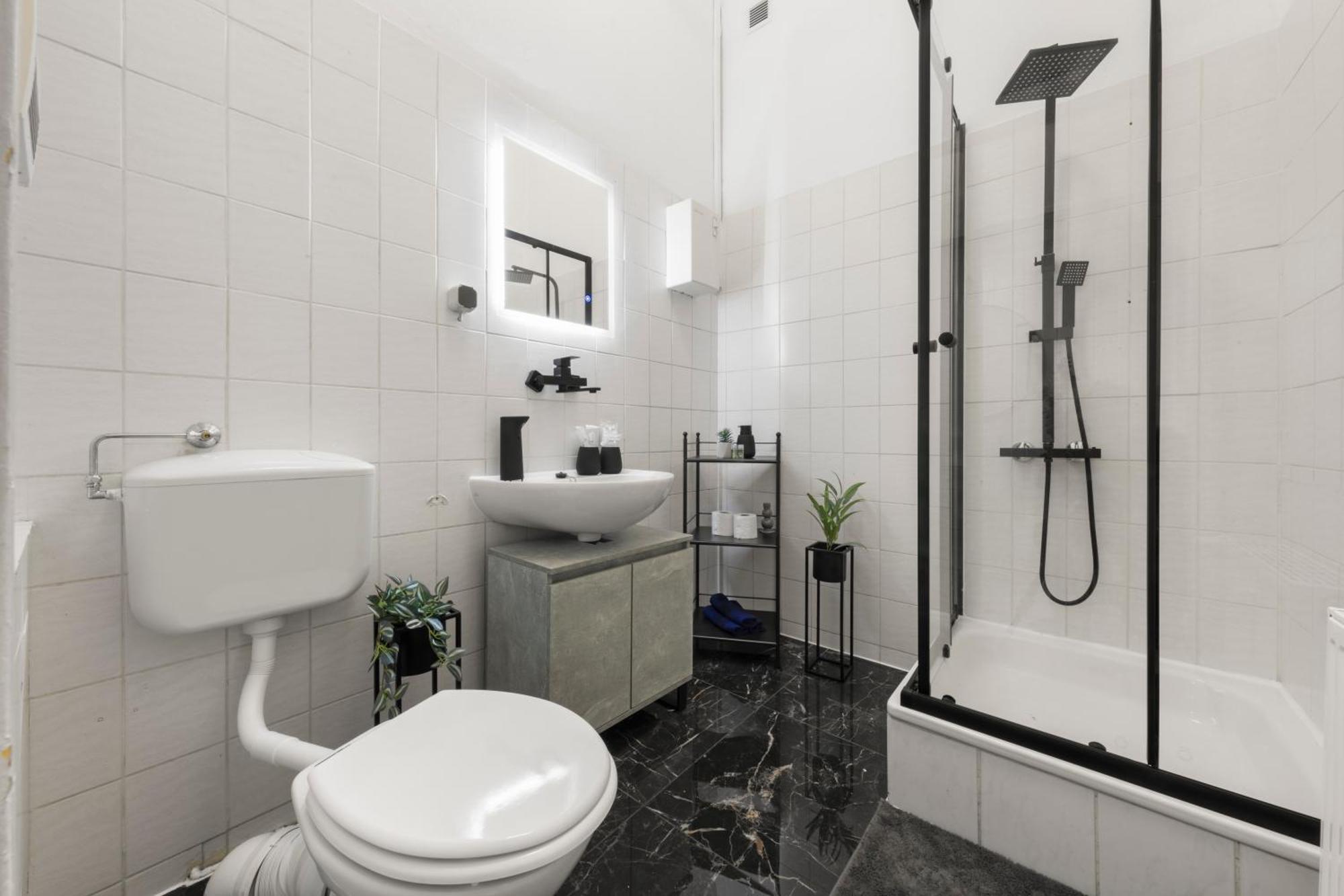 62Qm2, Massageseat, Billard-Table, King-Sized Bed Apartment Berlin Ngoại thất bức ảnh