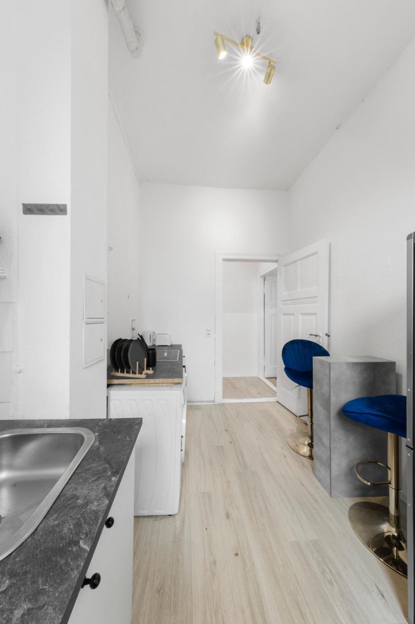 62Qm2, Massageseat, Billard-Table, King-Sized Bed Apartment Berlin Ngoại thất bức ảnh